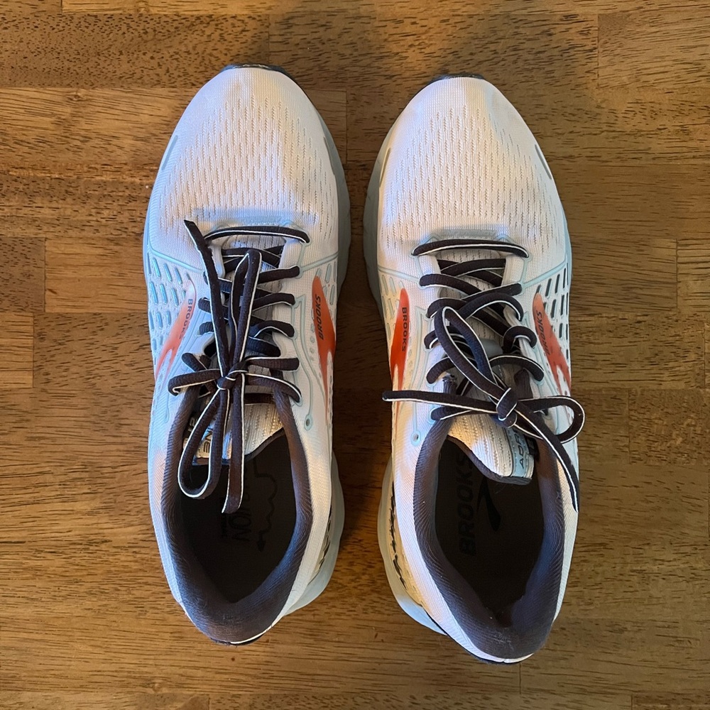 Women’s Brooks Adrenaline 12 Athletic Shoe